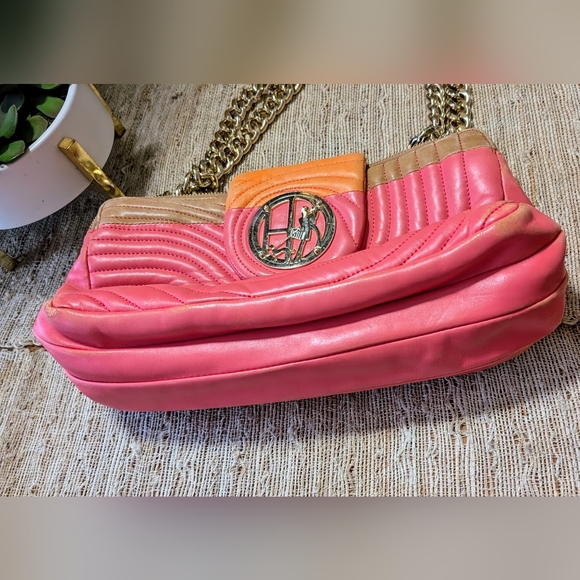 HENRI BENDEL Quilted Gold Chain Bag - Picture 3 of 8